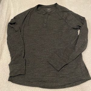 Men’s Gap Shirt